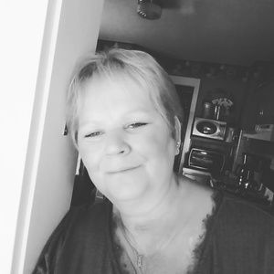 Meet your Posher, Connie